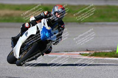 media/Jan-21-2023-Fastrack Riders (Sat) [[fcf3f88a30]]/Level 3/Session 4 Turn 6-Mountian Shot/